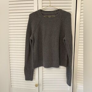Women's Abercrombie & Fitch Charcoal Ribbed Crew Neck Sweater Medium